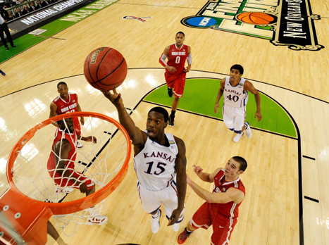 אוהבים את זה מסובך. קנזס בדרך לגמר