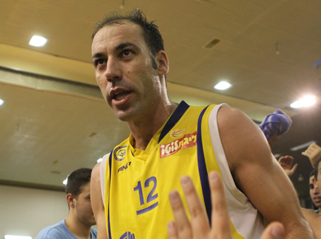 מחכה לרגע ההיסטורי. מאיר טפירו (קובי אליהו, וואלה)