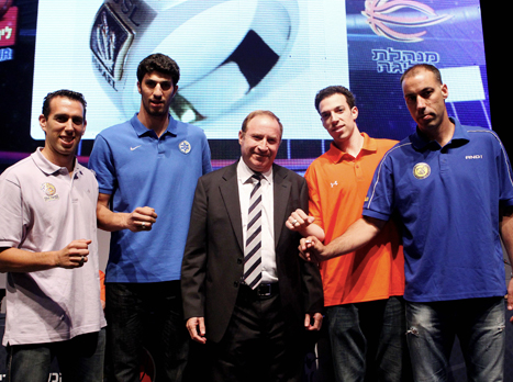 שום דבר שיעשו הערב לא יפצה על העונה