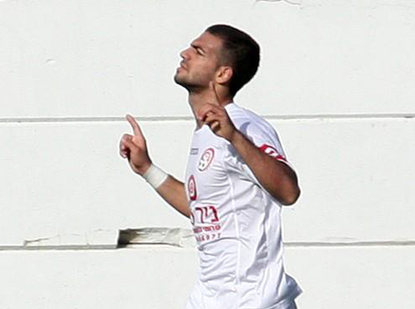 שמול. חיזוק להתקפה (באדיבות דאבל פס)