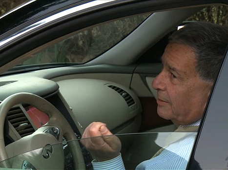 המנהלת והארגון ראש בראש. מזרחי (צילום: אלן שיבר)