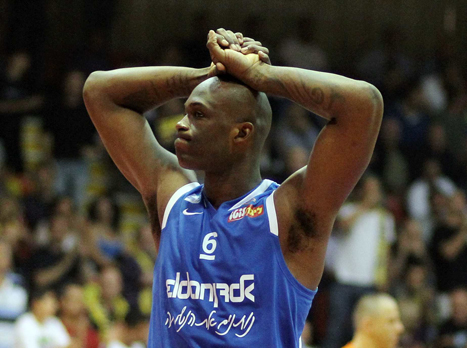 עוזב את ישראל. קילינגסוורת'