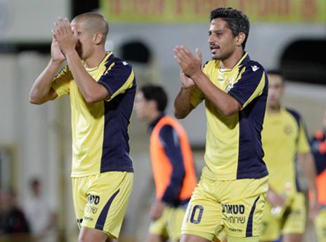 נתקעו באשדוד. יצחקי ובן חיים