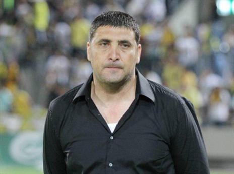 שוב אין הרבה סיבות לחייך. נעים (אלן שיבר)