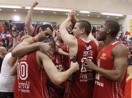 הפועל. בפעם האחרונה הם חגגו בבית (אלן שיבר)