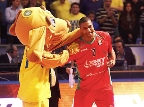 אבל לפחות קיבל כבוד (אלן שיבר)