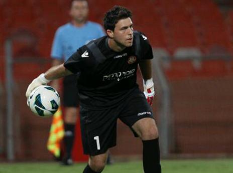 משחק גדול שלו. רם שטראוס (אלן שיבר)