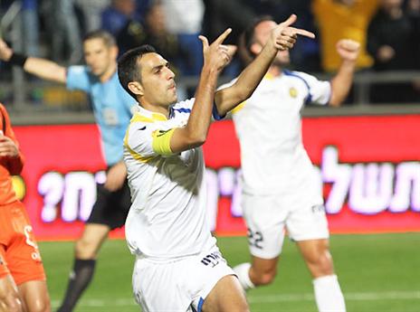 בקרוב הוא יתנוסס על חולצה. ערן זהבי