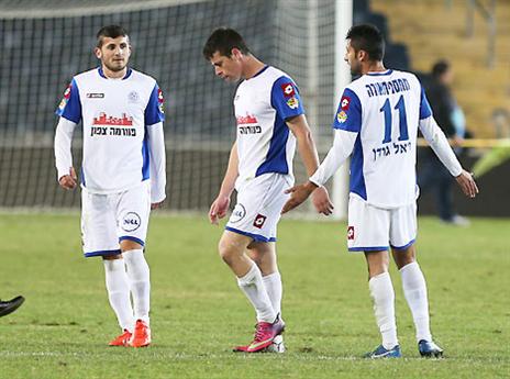 מה עם הכסף? שחקני מכבי פ"ת מחכים