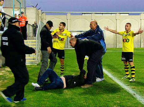 אלימות מגעילה בעילוט