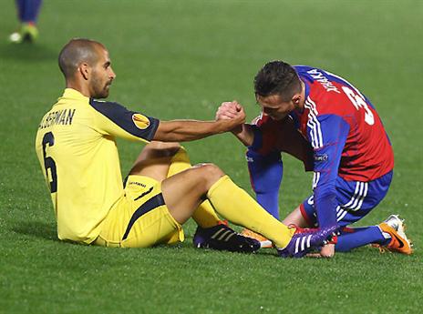 נפרדו כידידים? אלברמן עם שאקה (צילום: אלן שיבר)