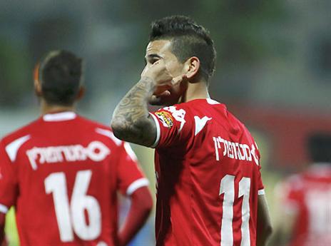 בוזגלו. מהדרום להרכב הנבחרת, בבקשה (אלן שיבר)