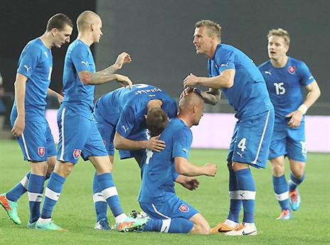 "הם ניצלו הזדמנויות". נבחרת סלובקיה (אלן שיבר)