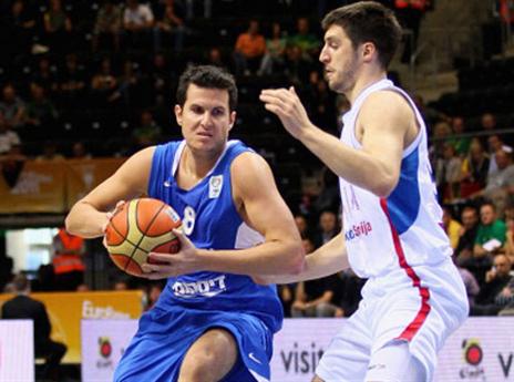 ילבש שוב את המדים הללו? פניני