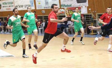 הזוי ברמת השרון (דוד פליגל)