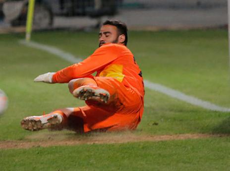 אדרי, יפתח מול האדומים (אנצ'ו גוש ג'יני)