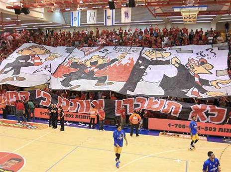 למזרחי יש המון טענות אליהם (אלן שיבר)