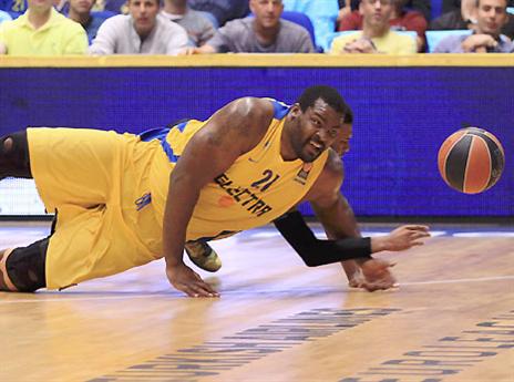 נתן הקרבה, הרעיד את הפרקט. סופו (אלן שיבר)