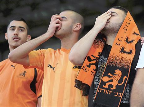 והתפילות לא עזרו (אלן שיבר)