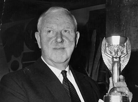 נשיא פיפ"א סטנלי רוס, התעקש על מוקדמות (gettyimages)