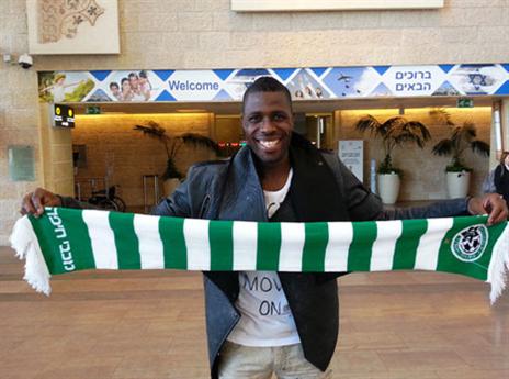 הצטרף רשמית. אידירסו (מכבי חיפה, האתר הרשמי)