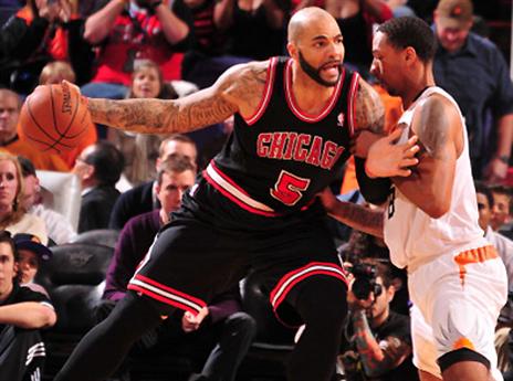 בוזר, עובר ללייקרס (GETTYIMAGES)