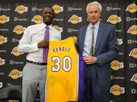 שלא יבנו עליו. רנדל (gettyimages)