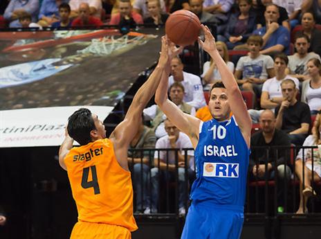 משחק נהדר שלו. פניני (צילום: פרנס נליסן)