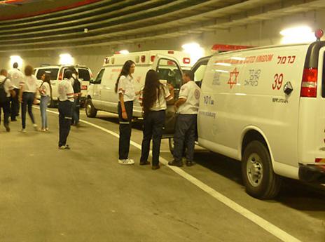 צוותי מד"א בכוננות