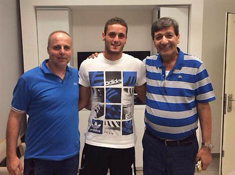 חוזה ראשון. גל