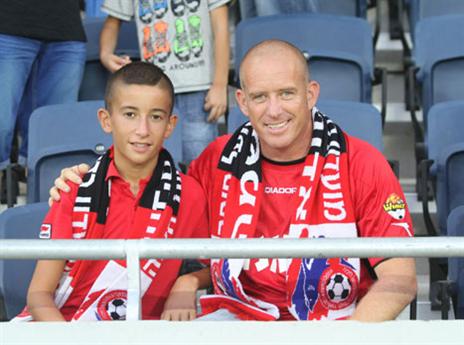 יום חג בחיפה (יוסי שקל)