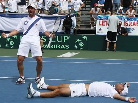 משחק אחרון בקריירה. רם (אלן שיבר)