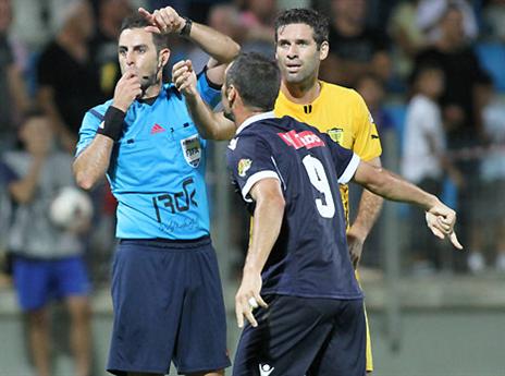 בעיות מנהלתיות בהפועל עכו (יוסי שקל)