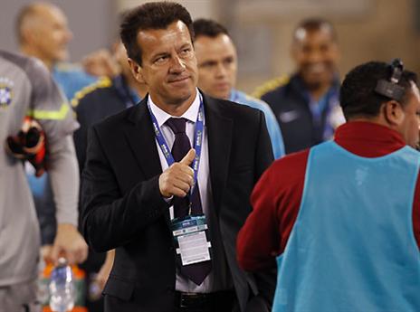 דונגה, העביר ביקורת (GETTYIMAGES)