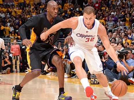 צפו בקליפרס גוברים על הלייקרס (Getty)