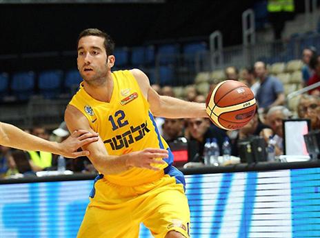 הקפטן החדש. "פניני יחסר לנו מאוד" (אלן שיבר)