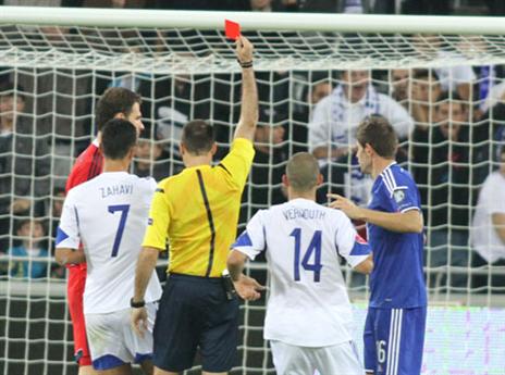 הרגע שפירק לגמרי את הבוסנים (צילום: יוסי שקל)