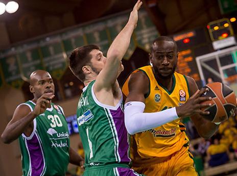 לימוז' עוזרת למכבי ת"א (gettyimaegs)