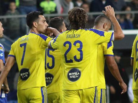 חתום בנשיקה. זהבי (דני מרון)