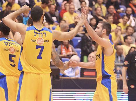 ברוח חג המכבים (אלן שיבר)