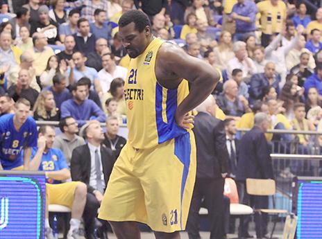 שומר כוחות לטופ 16? (אלן שיבר)