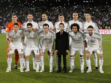 יורש העצר המרוקני, הנסיך מולאי חסן, יודע עם מי להצטלם (gettyimages)