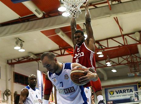 אבל האדומים היו פשוט גדולים עליהם (עודד קרני)