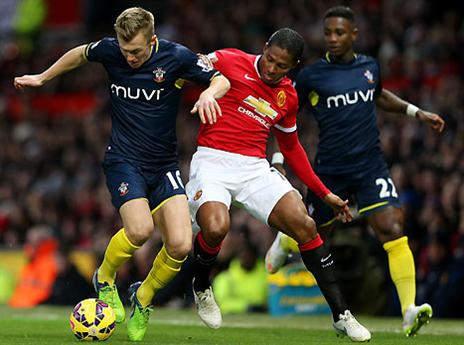 ולנסיה מתקשה מול הגנת הסיינטס (Getty)