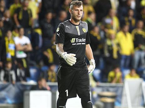 קליימן. יש לו גב מהמאמן (אלן שיבר)