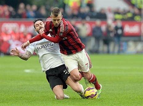מנז, עוד נפילה למילאן (gettyimages)
