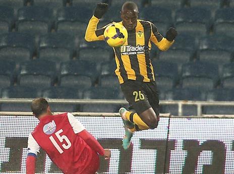 יאבד את מקומו בהרכב. דני פרדה (צילום: אלן שיבר)