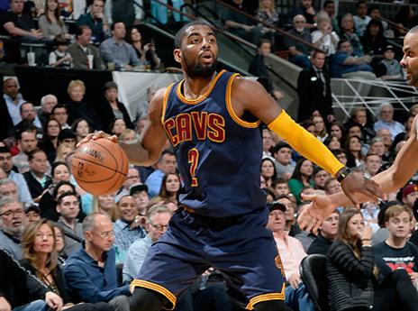 אפילו לברון נדהם. ארווינג (GETTYIMAGES)