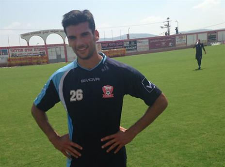 פותח בהרכב. יובנוביץ'