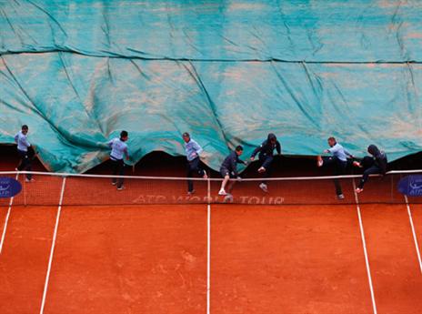 גם הגשם לא עצר את ג'וקוביץ' (Getty)